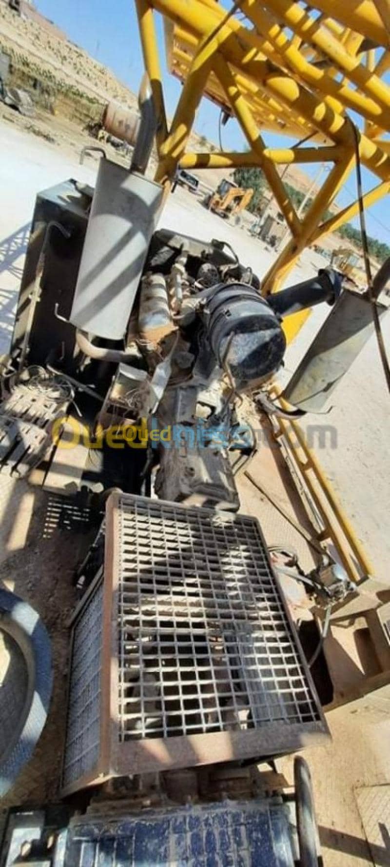 آلة حفر Sonda moteur V8 maz 10
