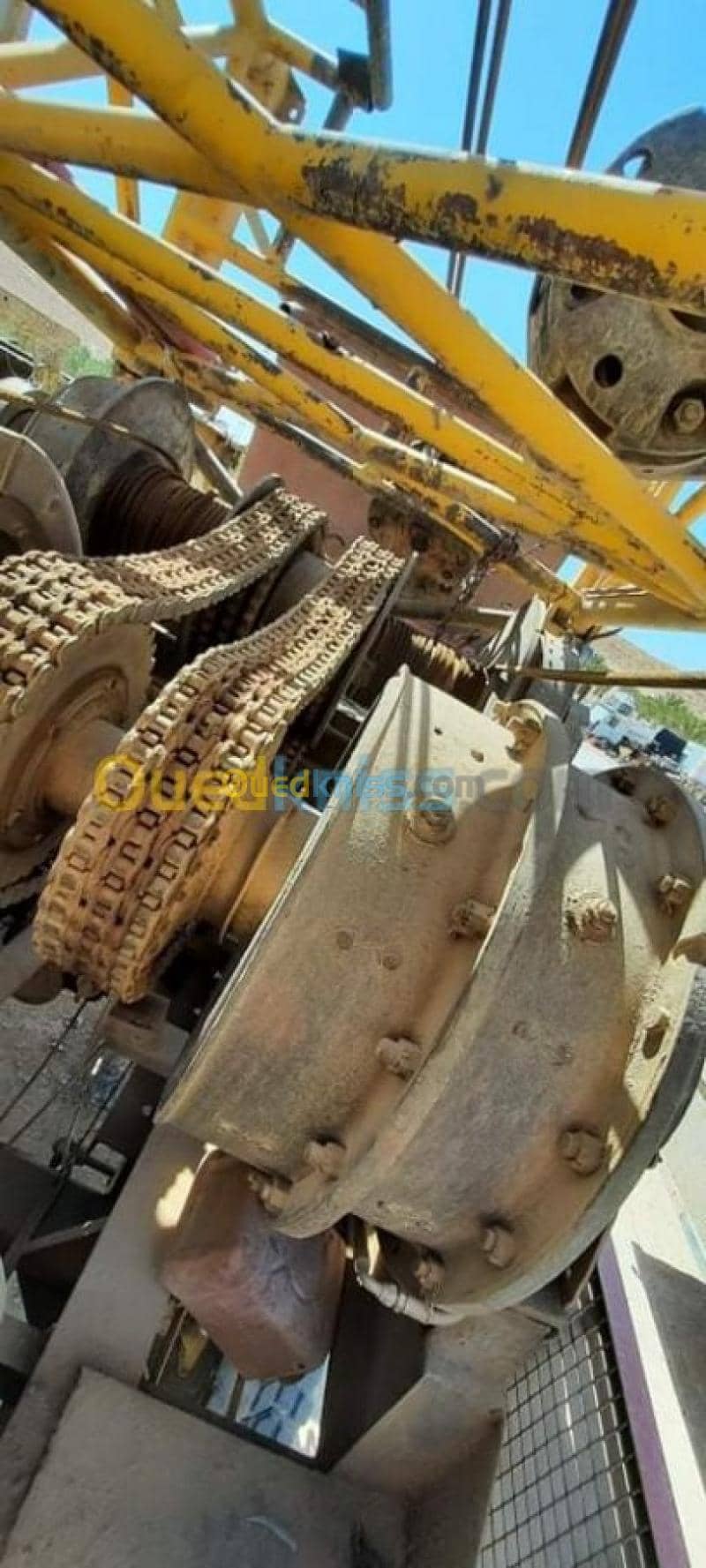 آلة حفر Sonda moteur V8 maz 15