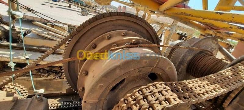 آلة حفر Sonda moteur V8 maz 4
