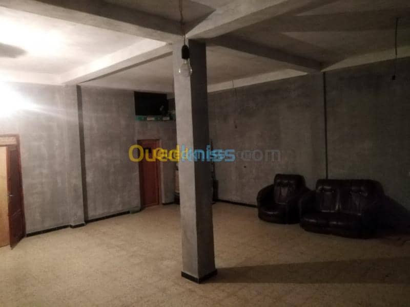 Location bien immobilier Khenchela Cherchar 2
