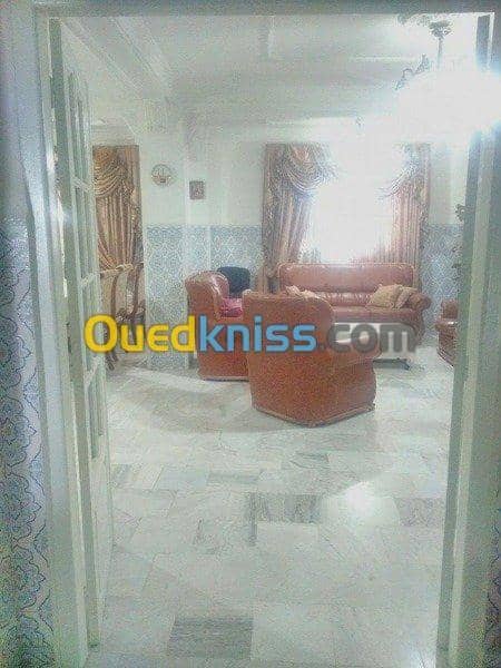Vente Appartement F5 Chlef Chlef 8