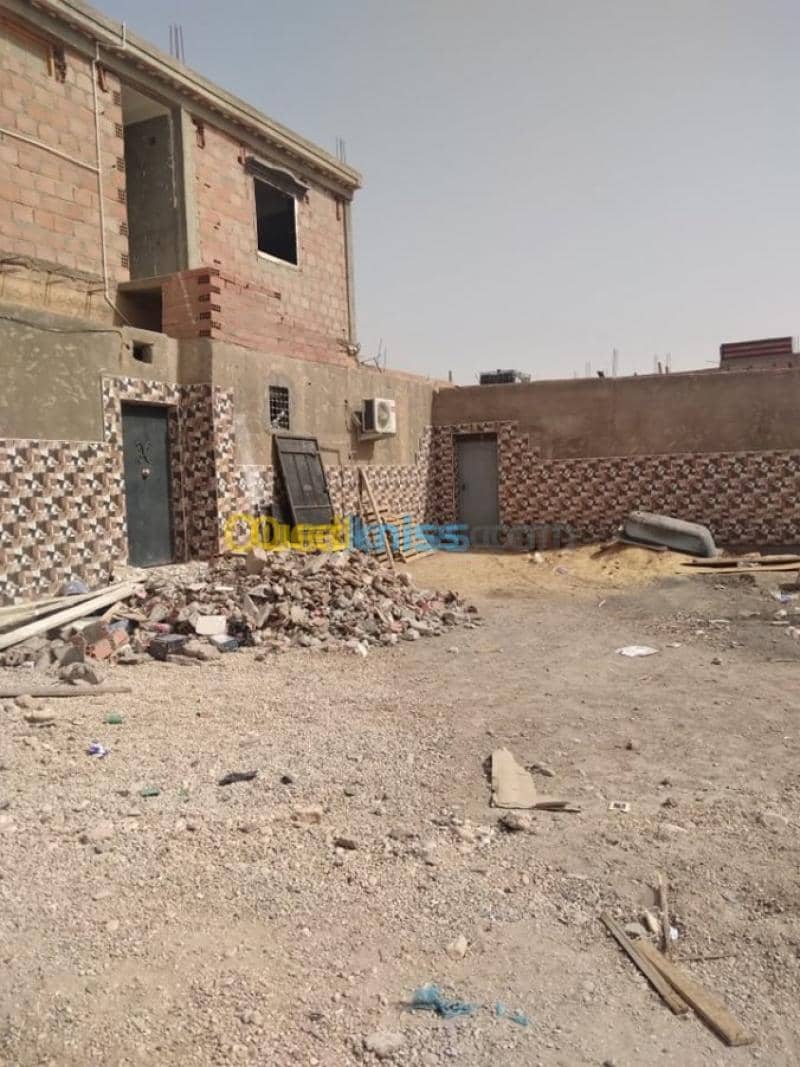 Vente Niveau De Villa F10 Biskra Doucen 2
