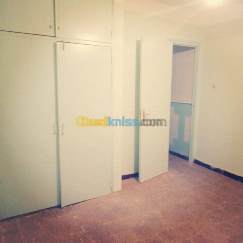 Vente Appartement F5 Saida Ain el hadjar 6