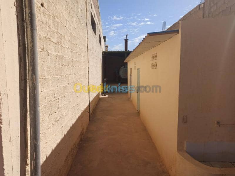 Location Usine Biskra Biskra 13