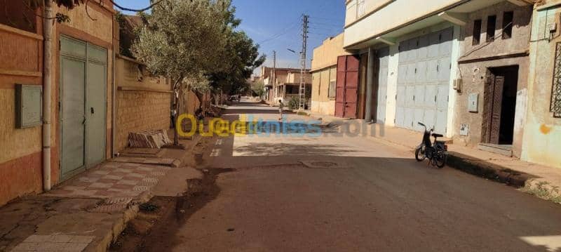Location Local Naama Mecheria 10