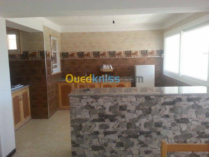 Location Appartement F2 Tizi ouzou Tigzirt 3
