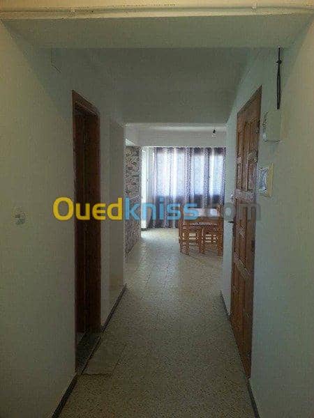 Location Appartement F2 Tizi ouzou Tigzirt 8