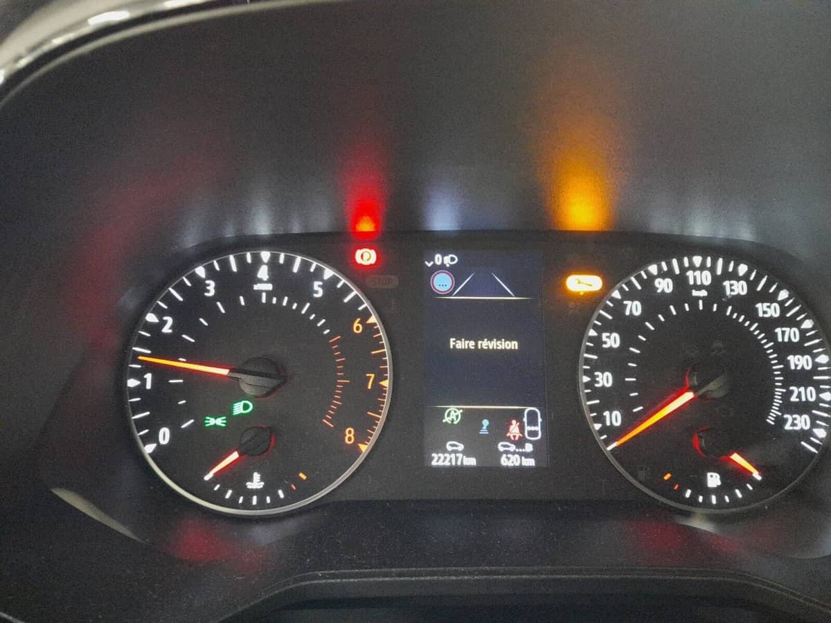 RENAULT CLIO V TCe 90 Equilibre 16