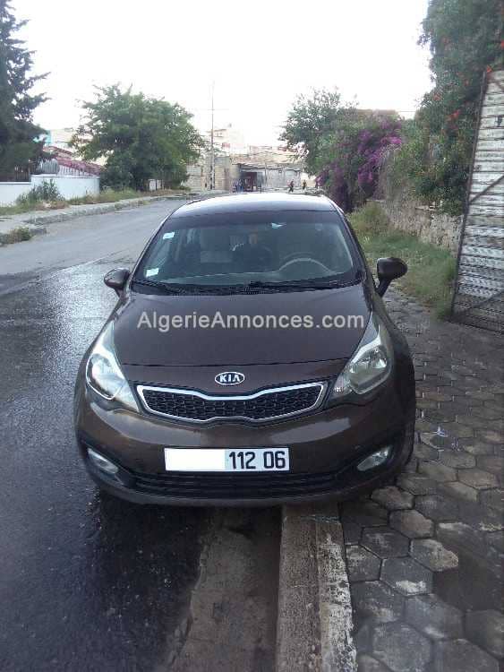 Kia rio 4 portes