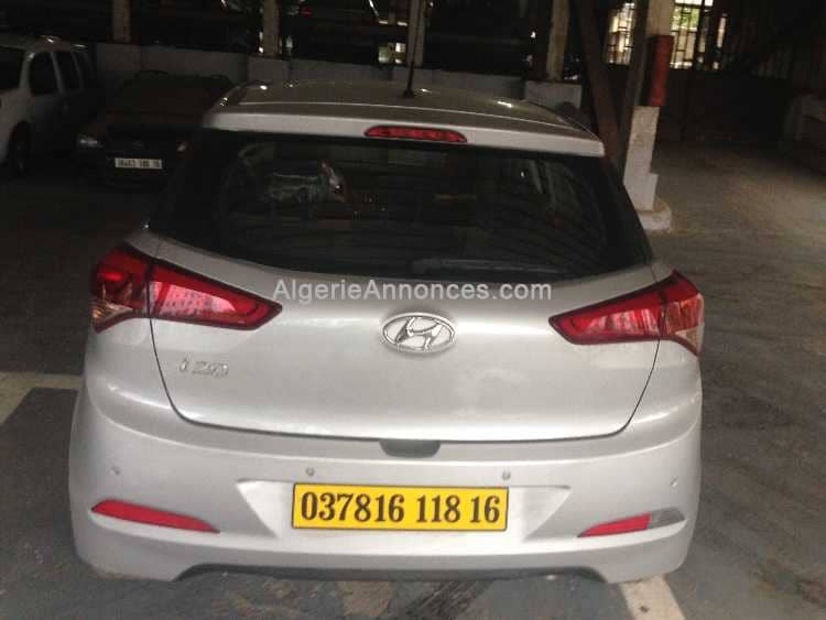 À vendre new i20