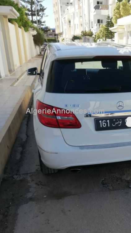 Mercedes b180 4