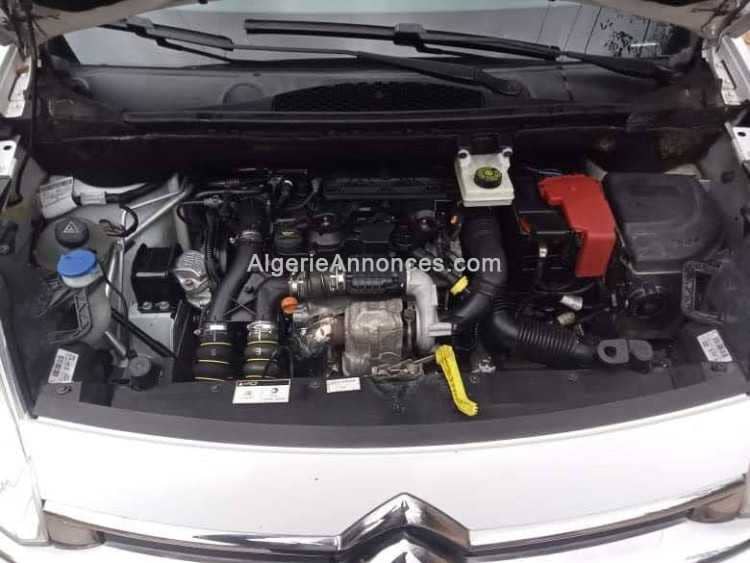 A vendre Berlingo Multispace 8