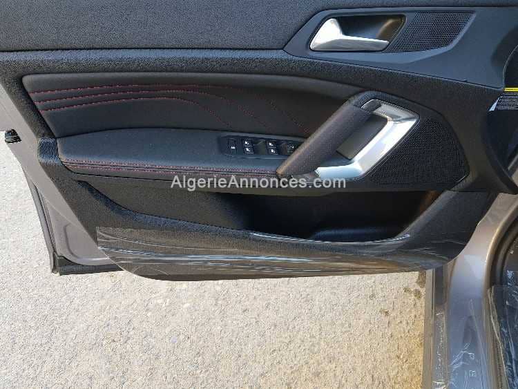 Peugeot 308 hdi 150 gt line 2018 4