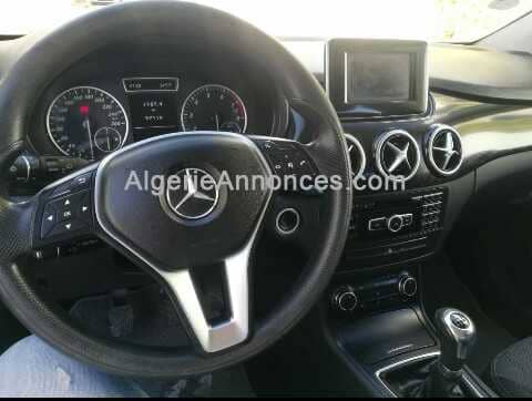 Mercedes b180
