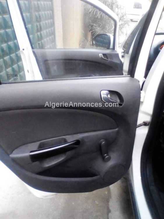 Opel Corsa Enjoy 2013 à vendre 4