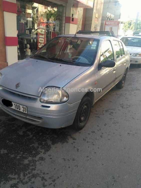 Clio classique en bon état à vendre 2