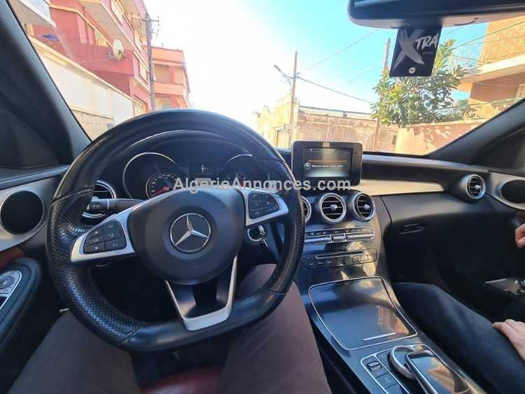 Mercedes Classe C 2015 220 AMG Line 3