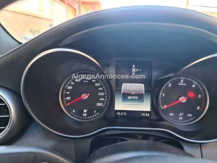 Mercedes Classe C 2015 220 AMG Line 2