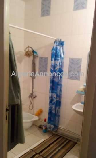 Joli f3 à chlef 2