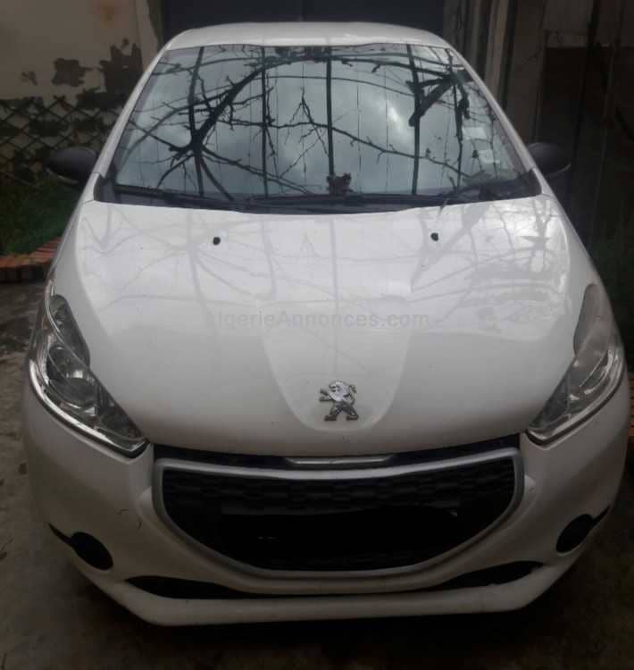 Vends Peugeot 208 access