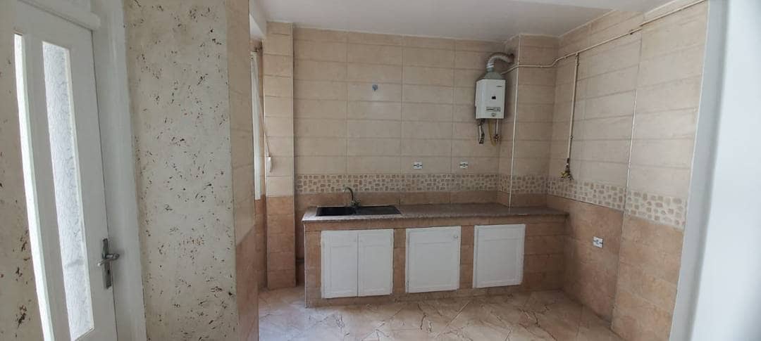 Vente f3 1er étage ibourassen 7