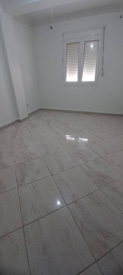 Vente f3 1er étage ibourassen 10
