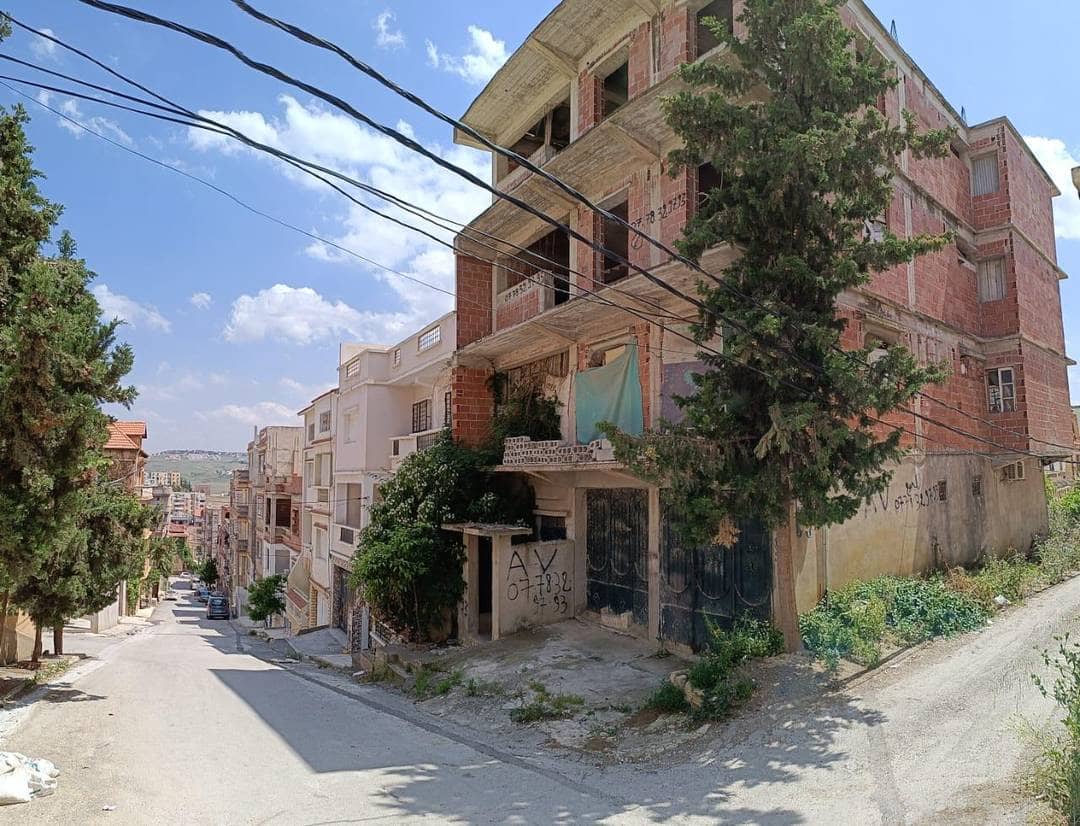 Vente carcasse cité el hanaa boussouf 4