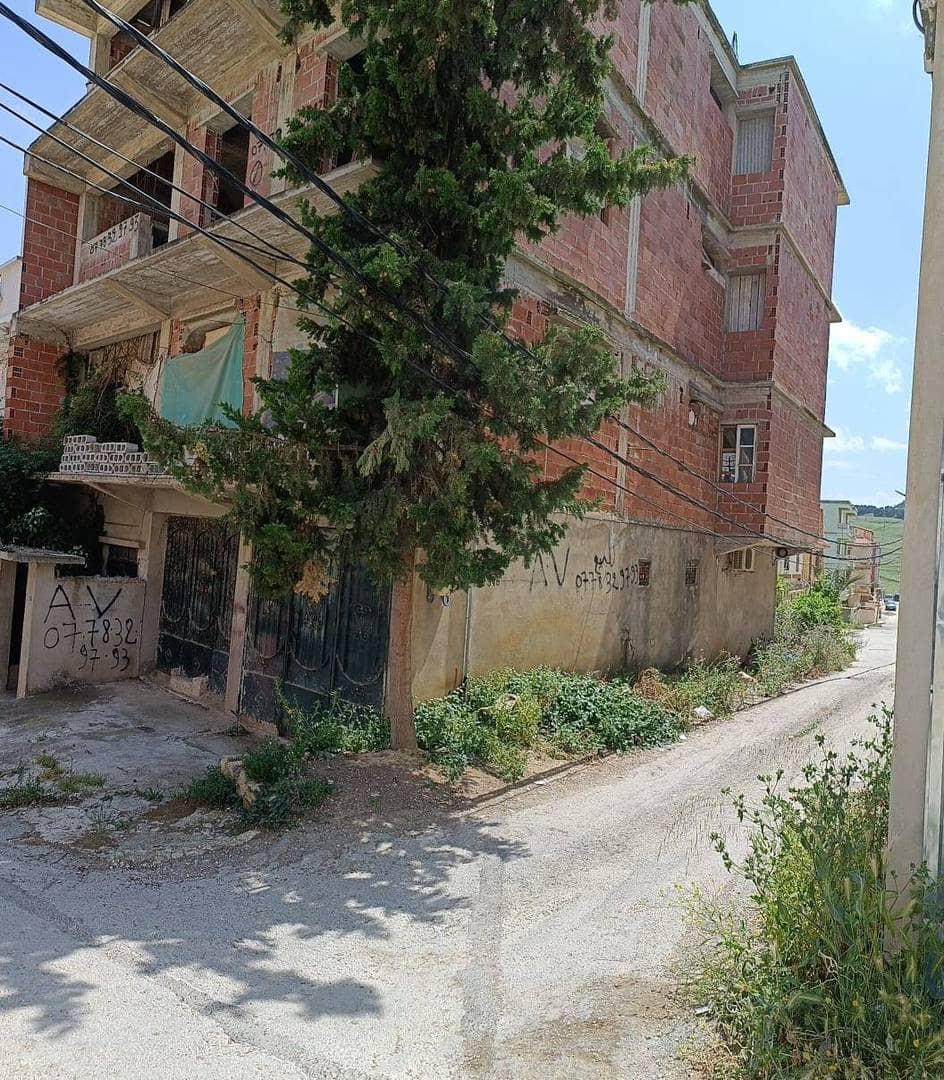 Vente carcasse cité el hanaa boussouf 6
