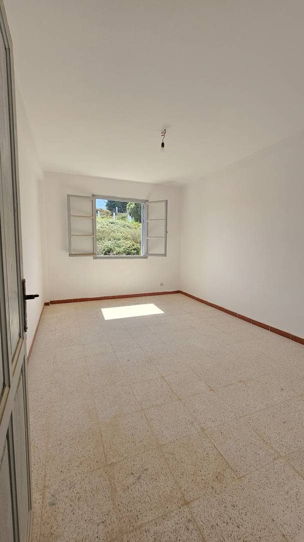 Appartement a vendre f4 centre-ville de jijel 10