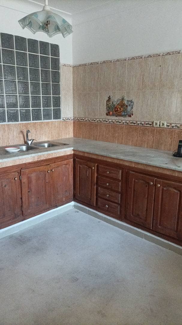 Location deux niveau de villa commercial 3