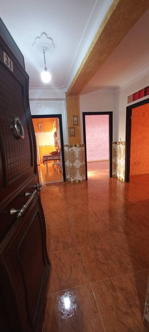 Location appartement f3 bien fini avec belle vue, à bejaia ville.