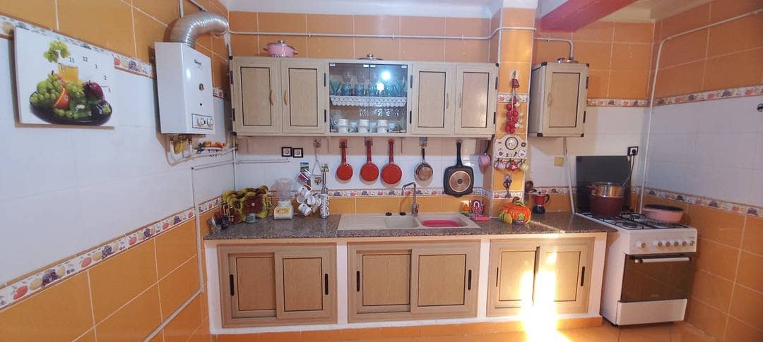Location appartement f3 bien fini avec belle vue, à bejaia ville. 7