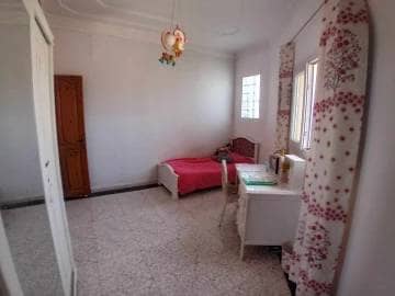 Vente villa avec piscine f8  8 piece  chlef 3tawena 3.8 11