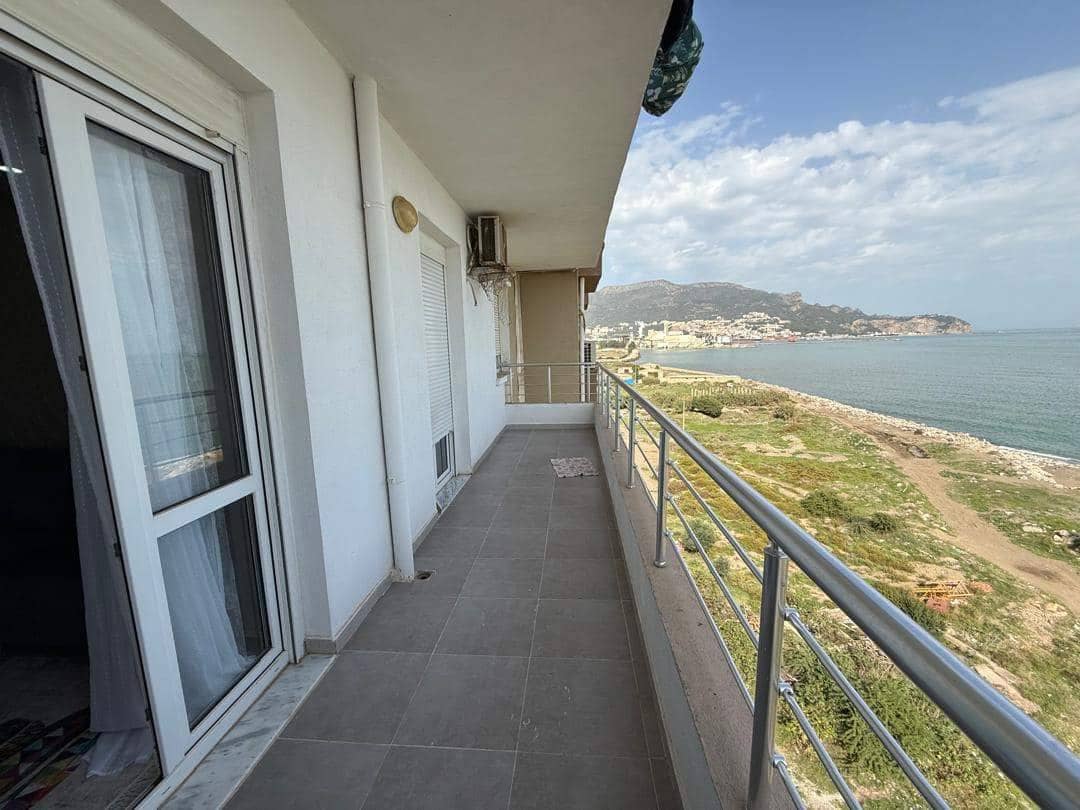 F4 residence les salines 7