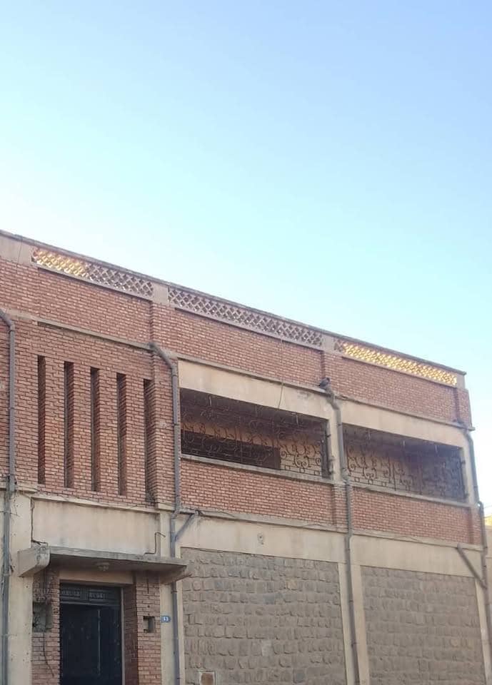Vend grand appartement à djdiouia