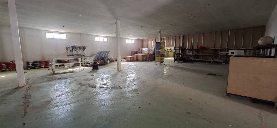 Location hangar chlef 2