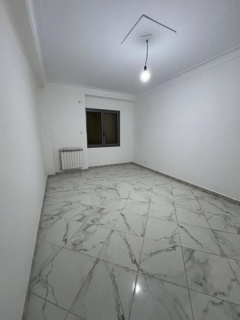 Location immeuble commercial r+5 4