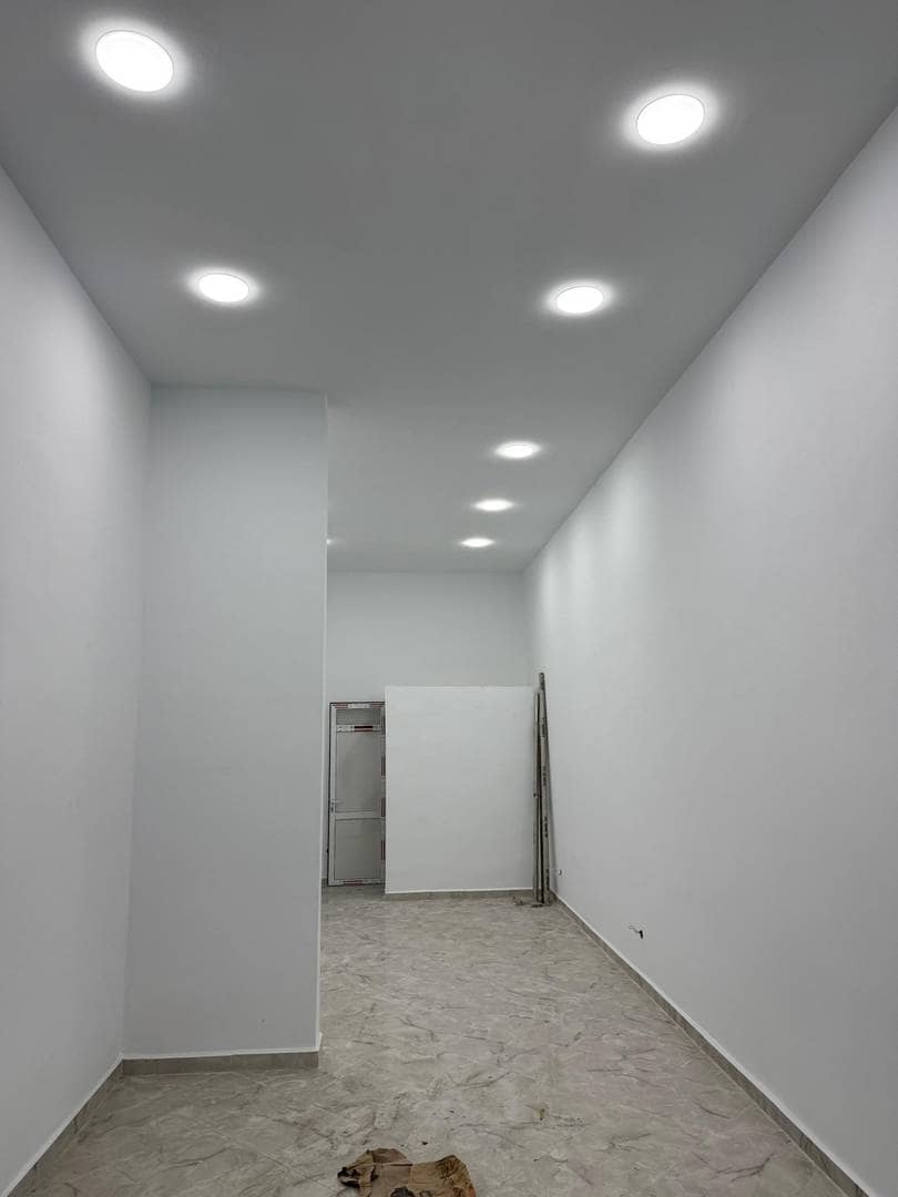 Location immeuble commercial r+5 2