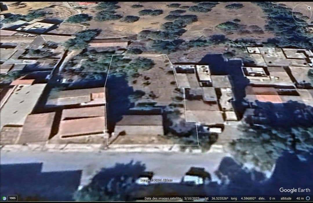 Terrain constructible de 761 m² 3