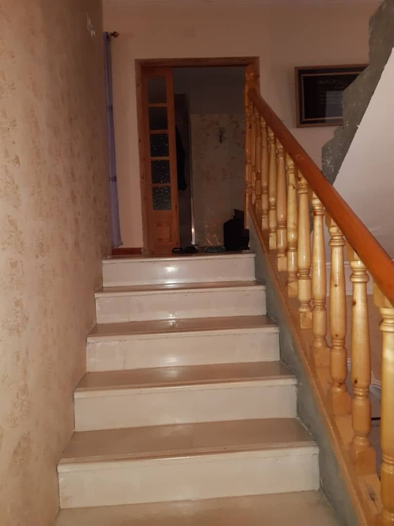 Villa située à canastel 8