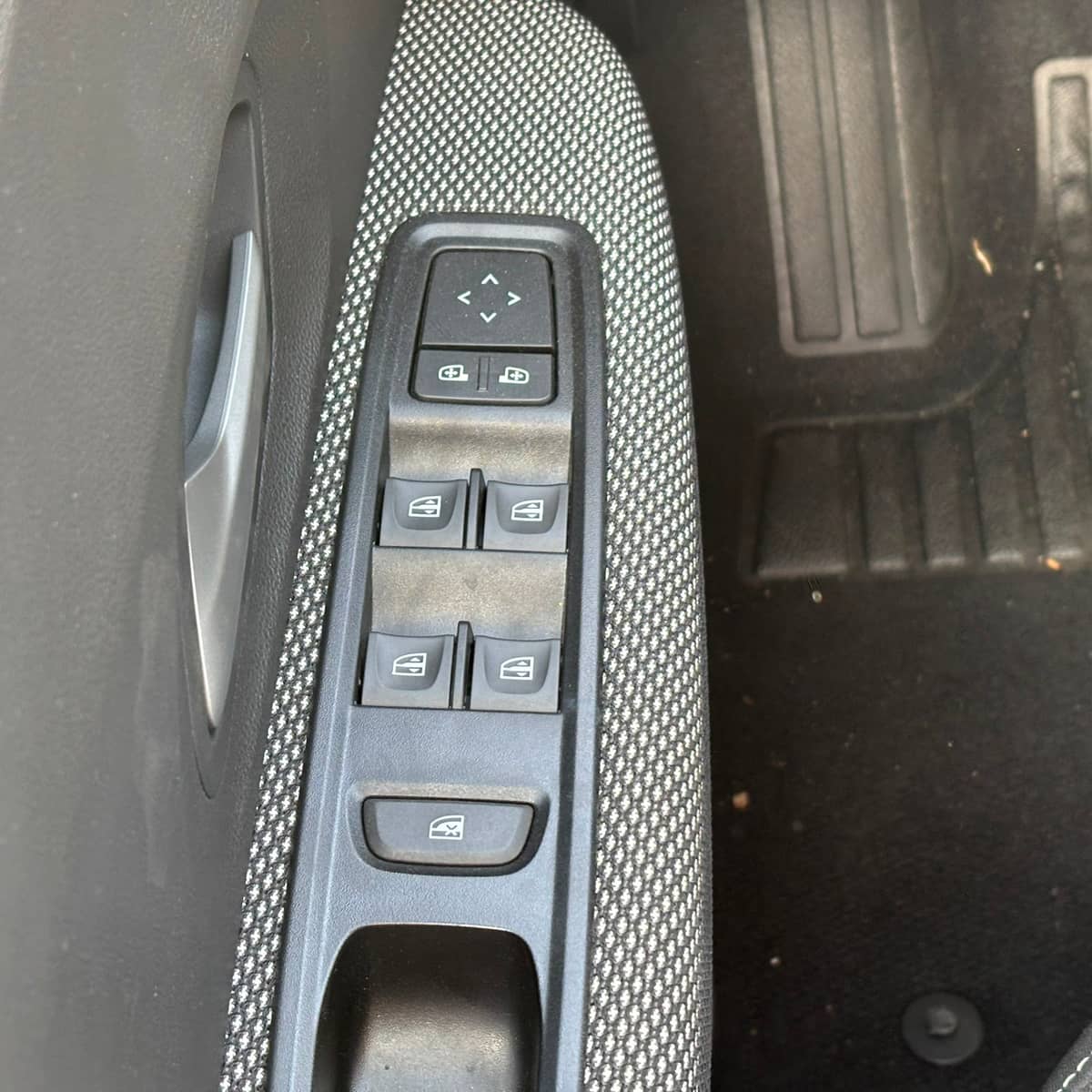 DACIA SANDERO ECO G 100 Expression 24