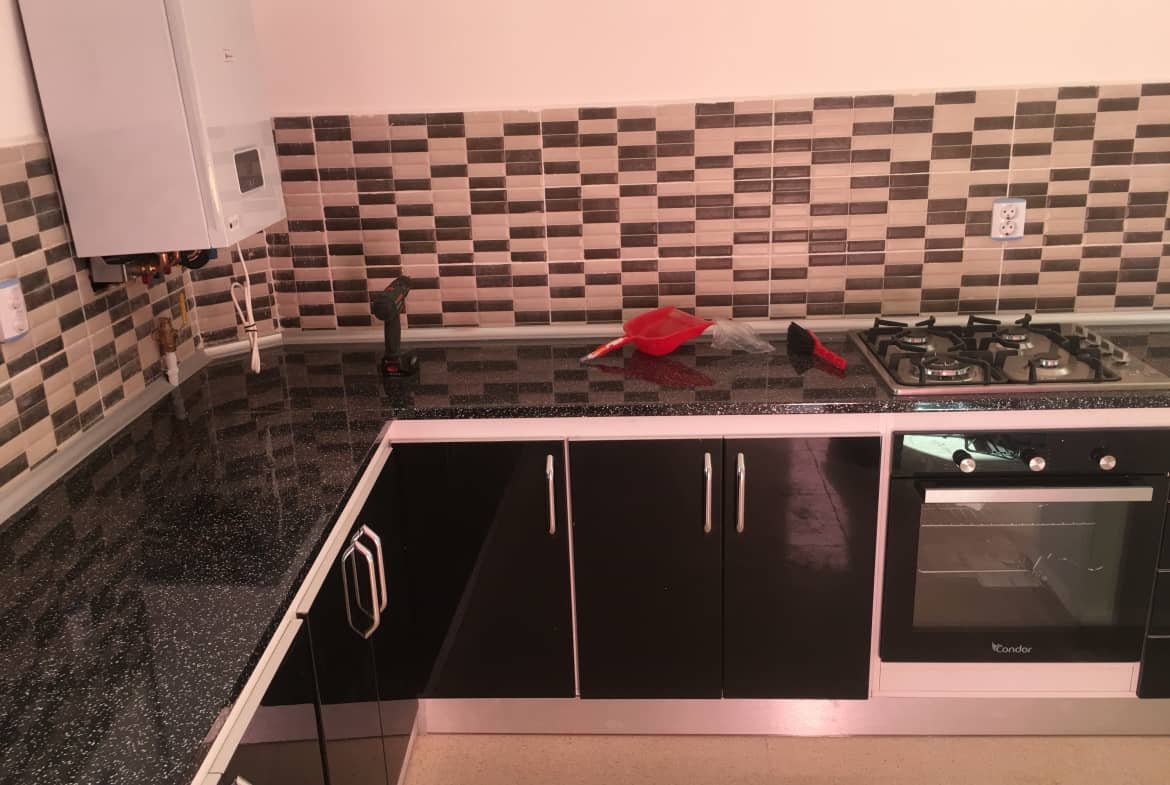 Villa comprenant 6 appartements à Douaouda Marine 14