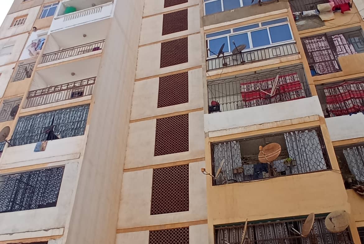 Vend ou Echange F3 à Oran