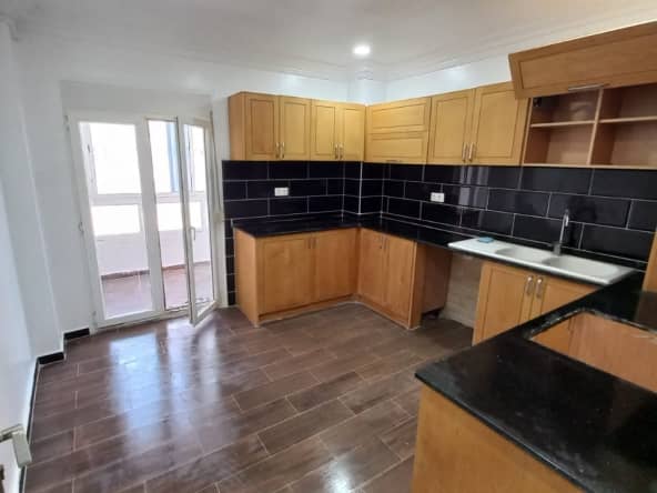 APPARTEMENT F5 ENTIÈREMENT REFAIT À NEUF 24
