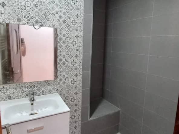 APPARTEMENT F5 ENTIÈREMENT REFAIT À NEUF 25