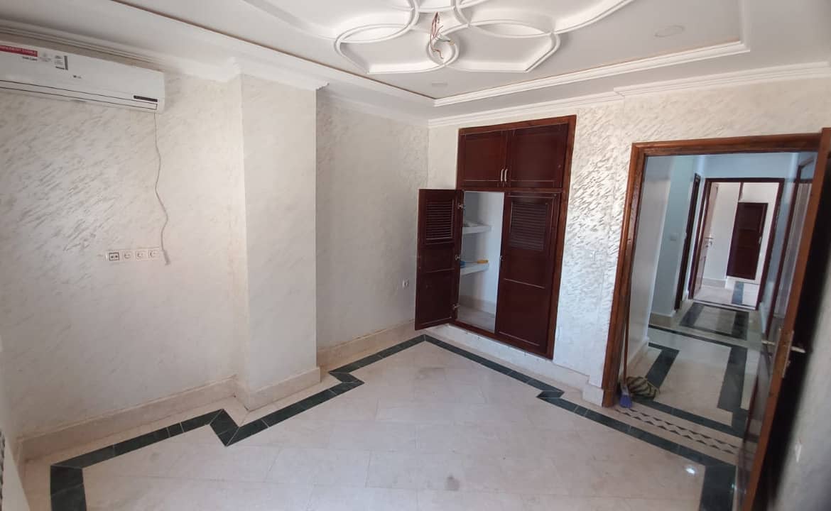 APPARTEMENT F5 ENTIÈREMENT REFAIT À NEUF 7