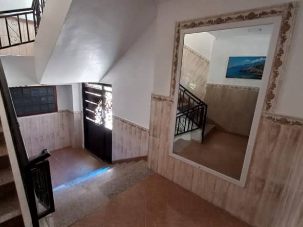 APPARTEMENT F5 ENTIÈREMENT REFAIT À NEUF 37
