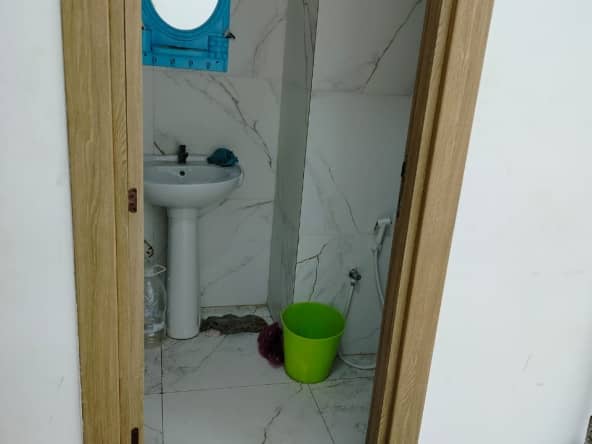 Location du Garage 148 m² 18
