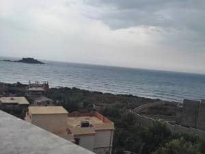 Appartement f3 — béjaia