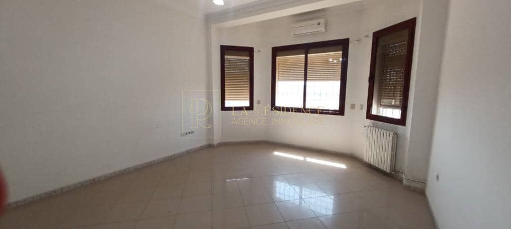 Location Immeuble El Mouradia 7